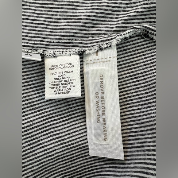 🔵 NWOT ANN TAYLOR LOFT Gray & White Striped Chambray Sleeveless Top | Size M - Picture 9 of 11